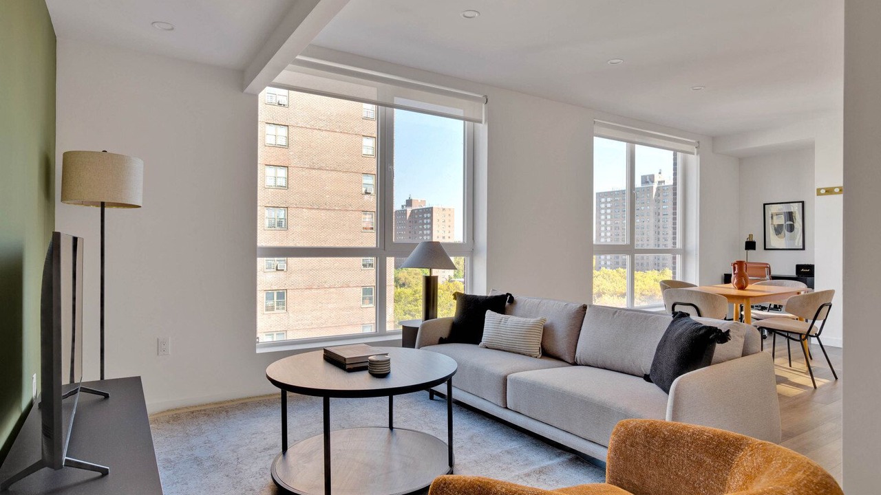 Photo of Livingroom in Manhattan Valley