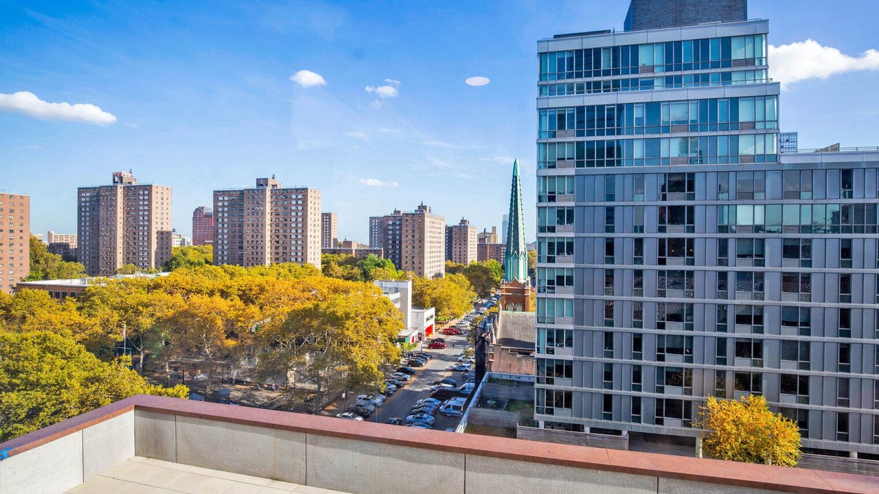 Photo of Outdoor in Manhattan Valley
