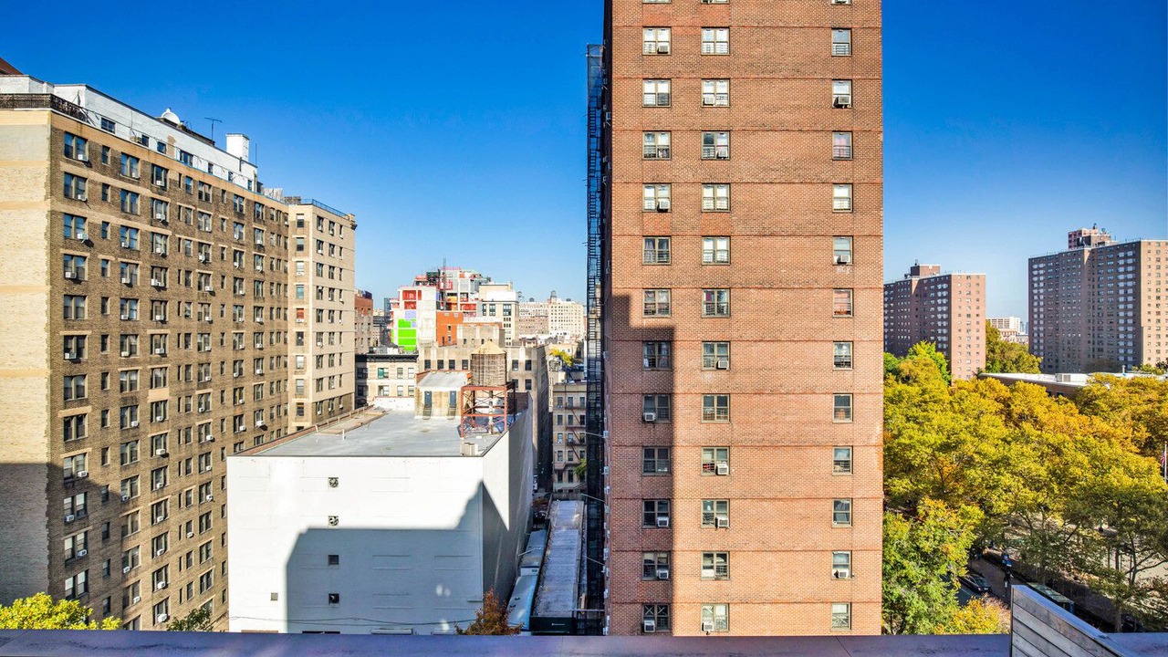 Photo of Outdoor in Manhattan Valley