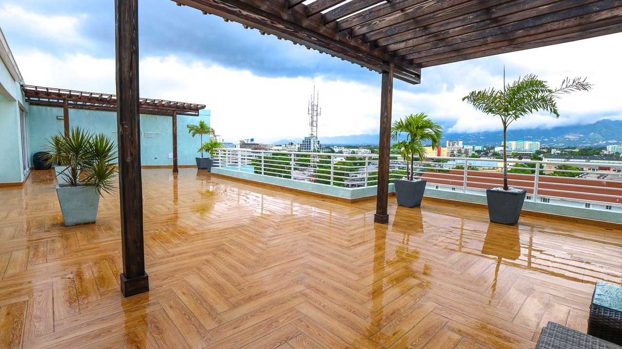 Photo of Patio Balcony in Eden Gardens