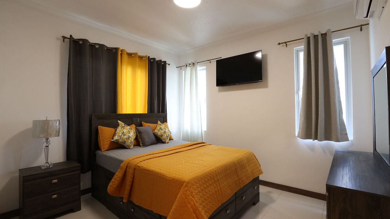 Photo of Bedroom in Eden Gardens