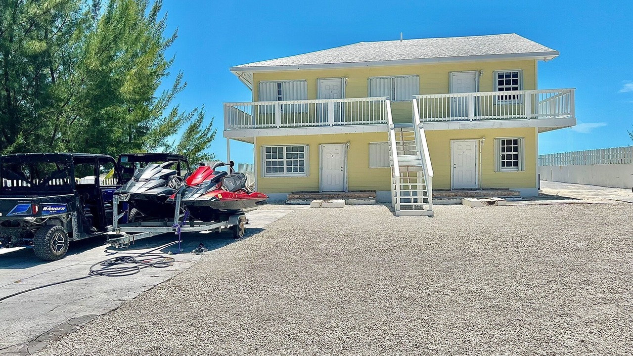 Photo of Outdoor in Alice Town