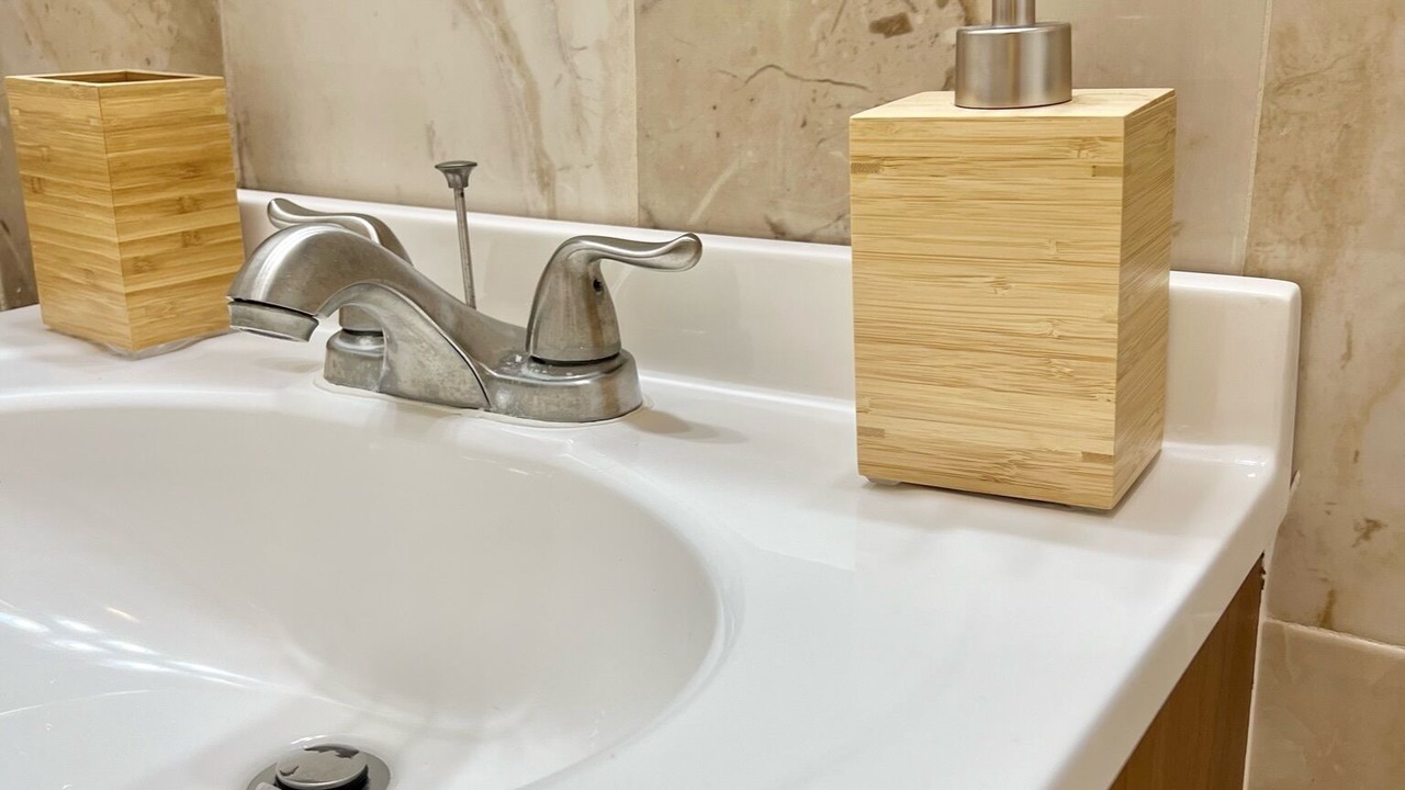 Photo of Bathroom in Alice Town