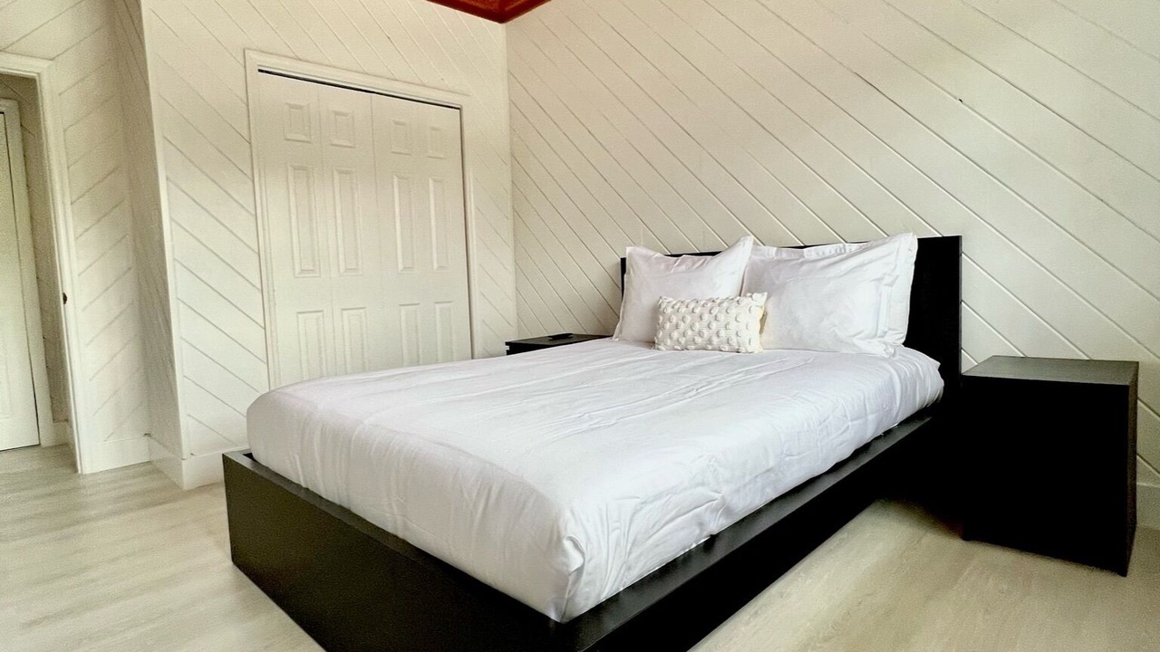 Photo of Bedroom in Alice Town