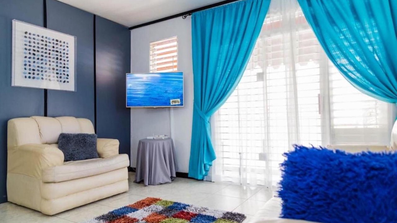 Photo of Livingroom in Eden Gardens