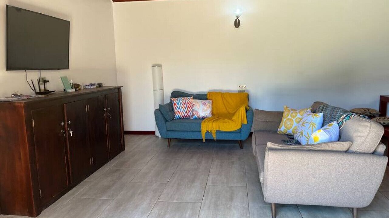 Photo of Livingroom in Treasure Beach