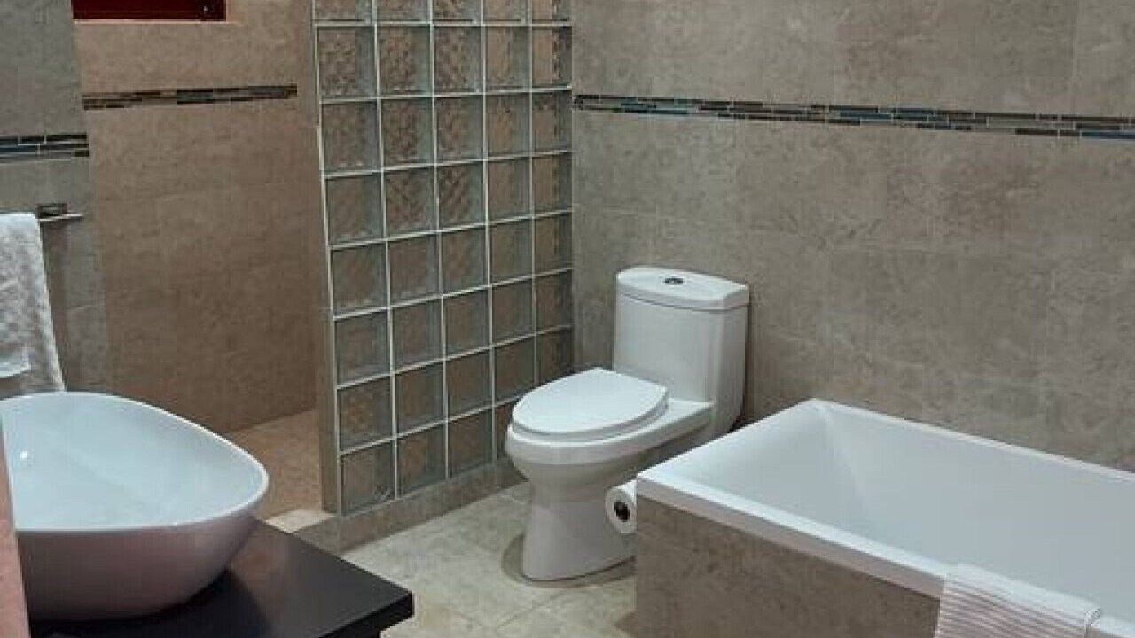Photo of Bathroom in Treasure Beach
