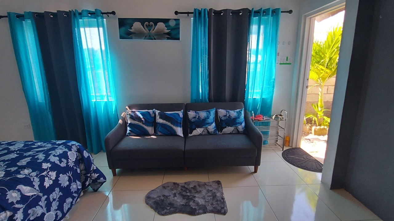 Photo of Bedroom in Hellshire