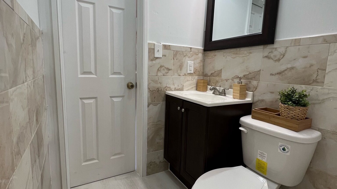 Photo of Bathroom in Alice Town