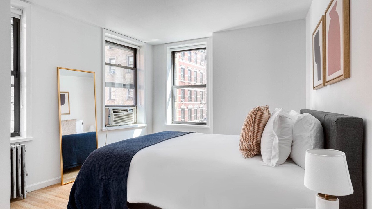 Photo of Bedroom in Little Italy