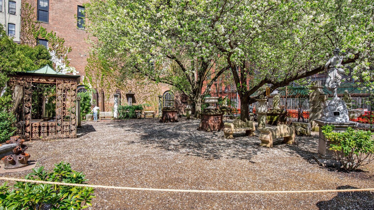 Photo of Outdoor in Little Italy