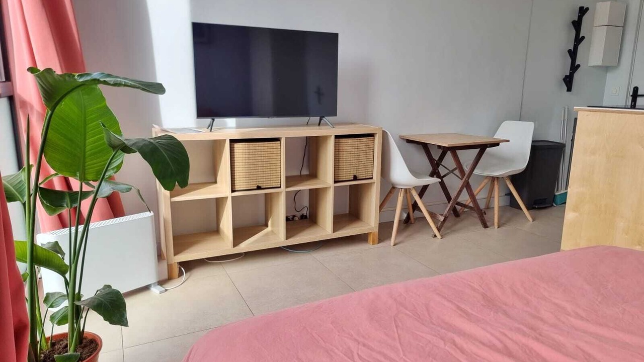 Photo of Bedroom in Cachan