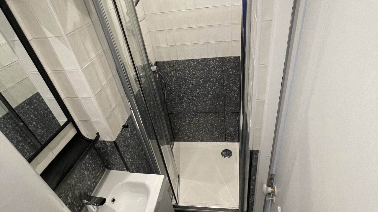 Photo of Bathroom in Fontenay-aux-Roses
