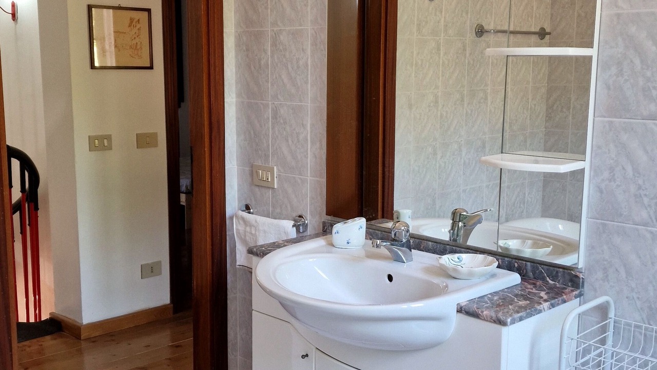 Photo of Bathroom in Baone