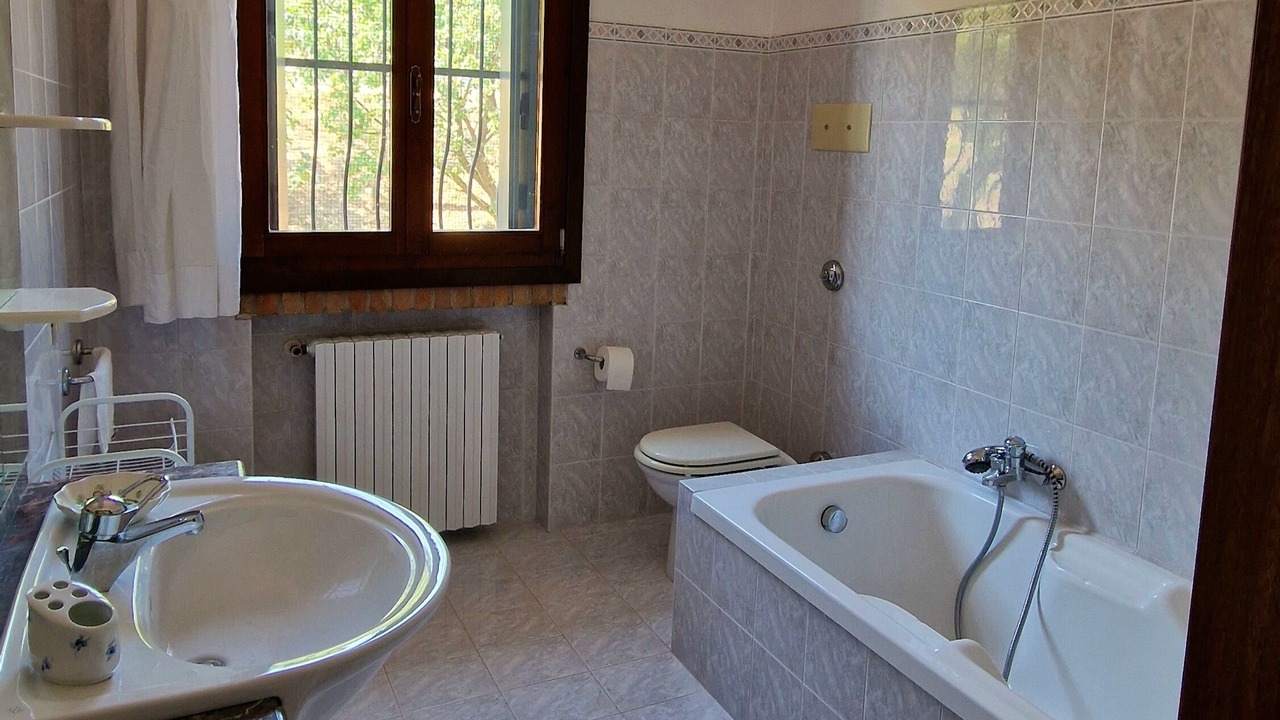 Photo of Bathroom in Baone