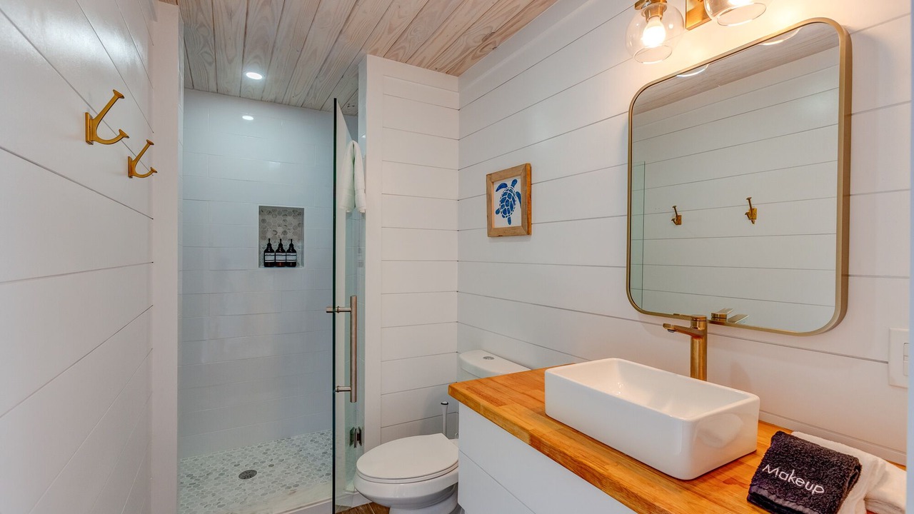 Photo of Bathroom in Hope Town