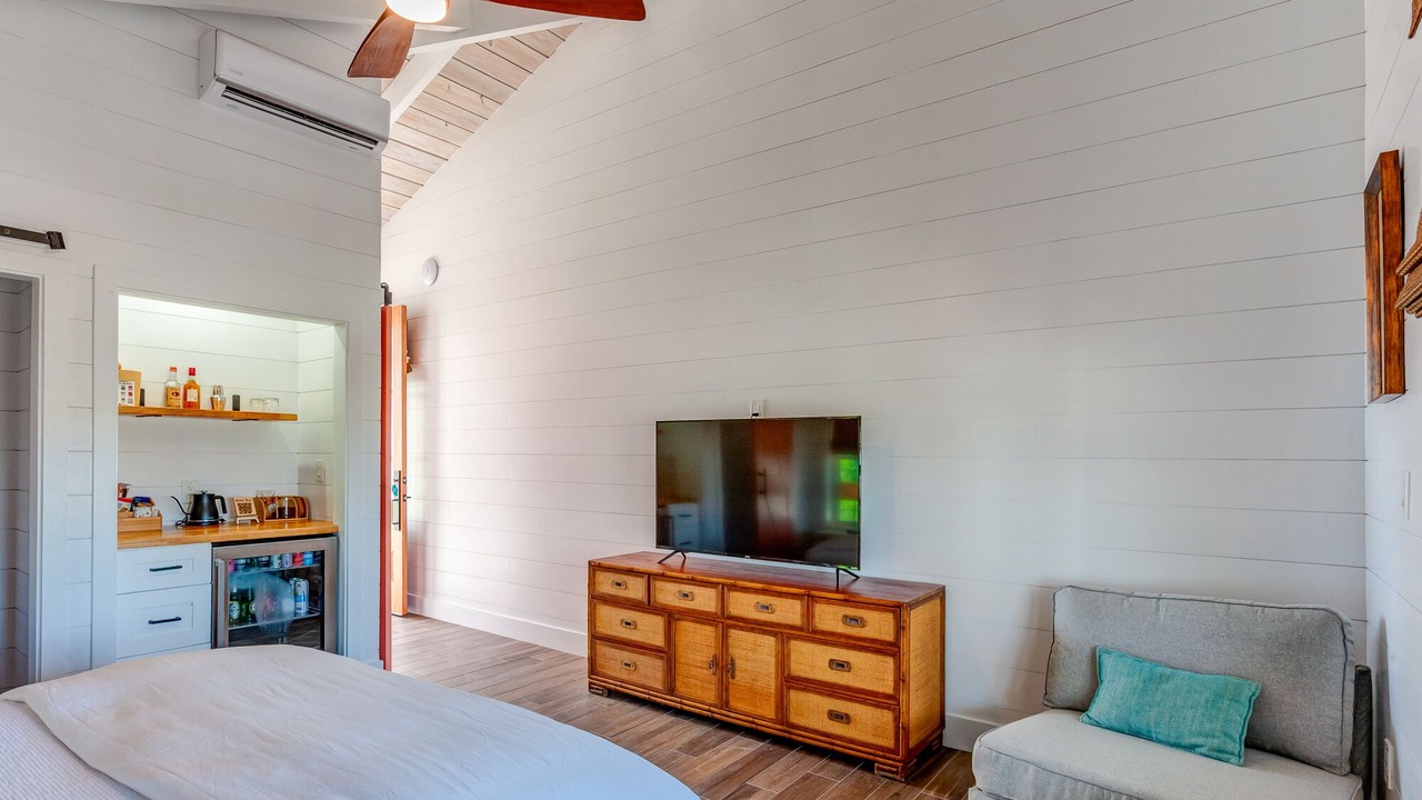 Photo of Bedroom in Hope Town