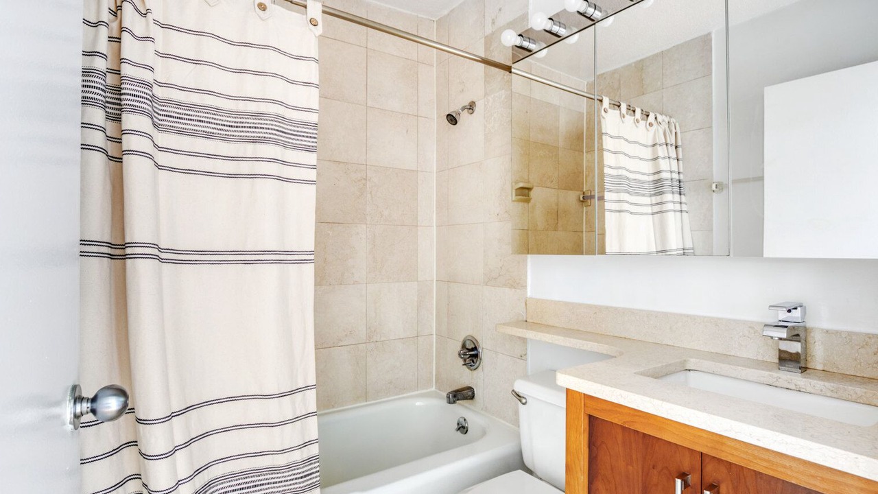 Photo of Bathroom in Kips Bay