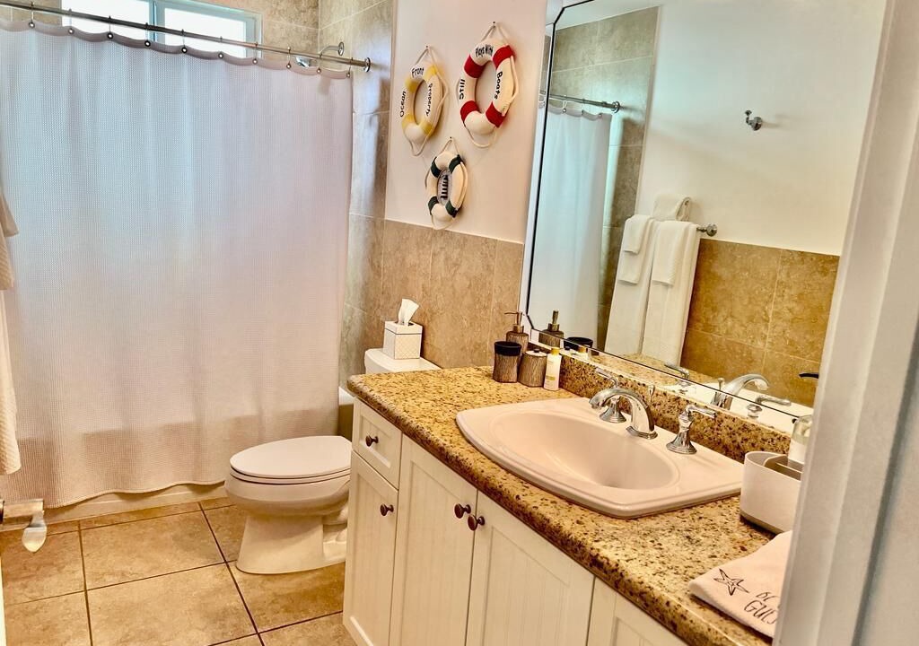 Photo of Bathroom in Alice Town
