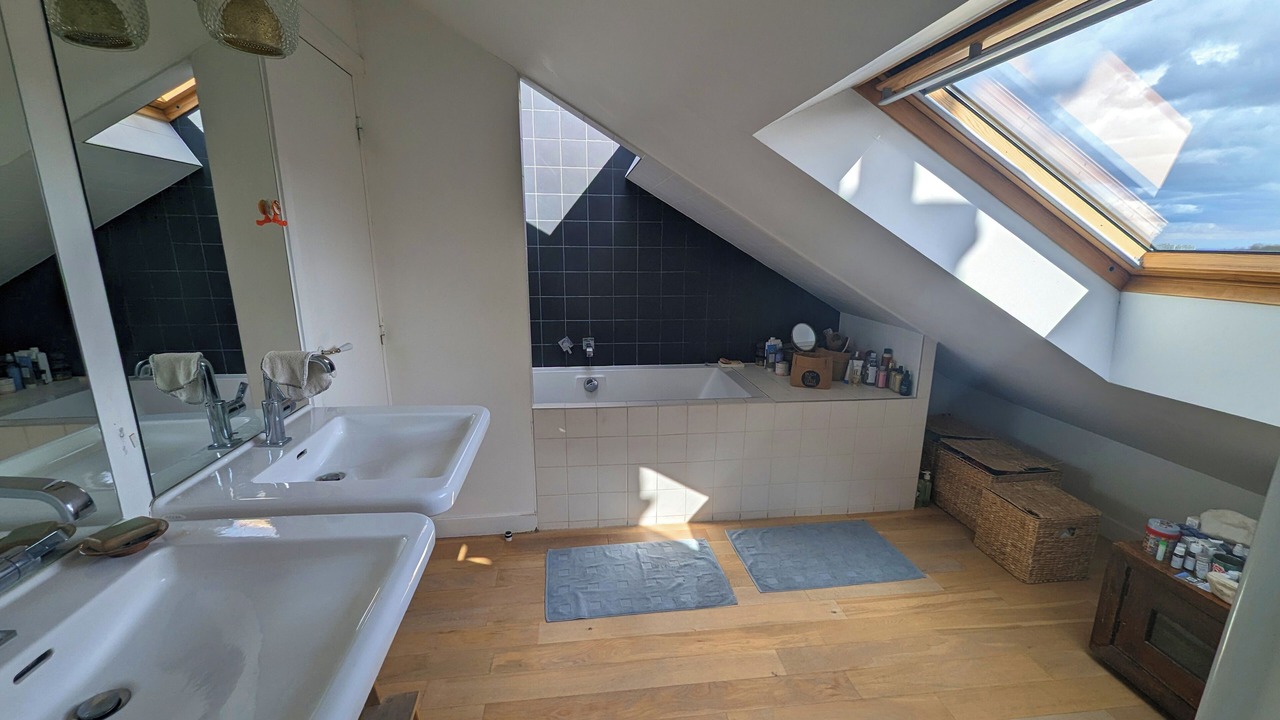 Photo of Bathroom in Noisy-le-Sec