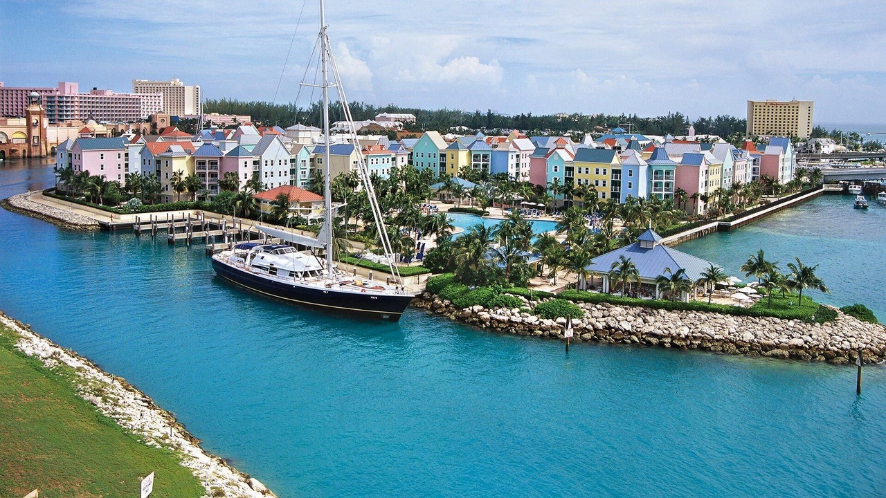 Photo of Others in Paradise Island