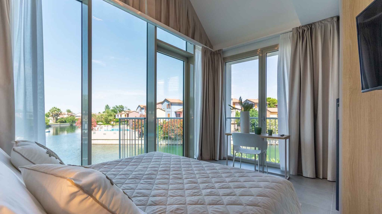 Photo of Bedroom in Isola Albarella