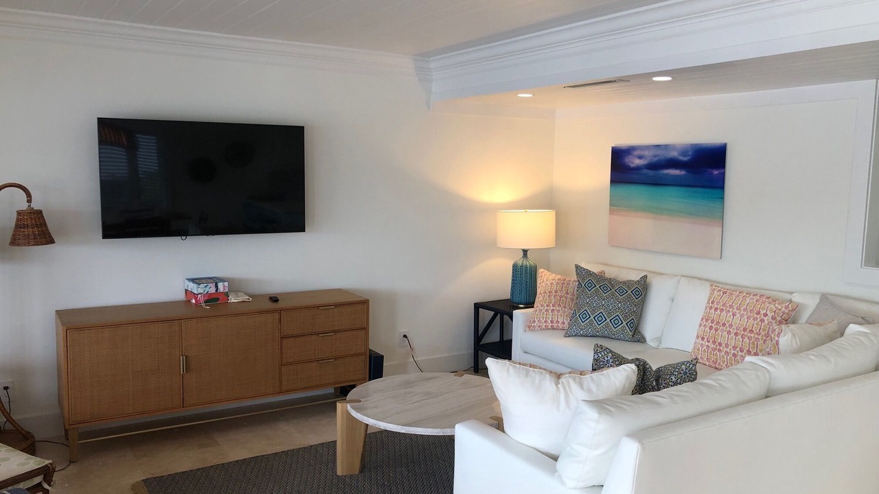 Photo of Livingroom in Great Harbour Cay