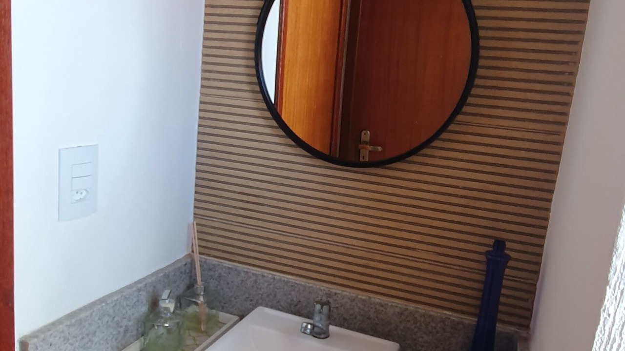Photo of Bathroom in Grussai