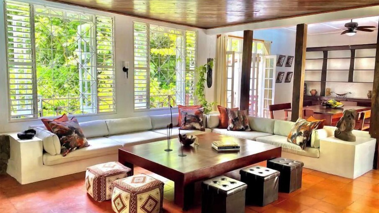 Photo of Livingroom in Kingston