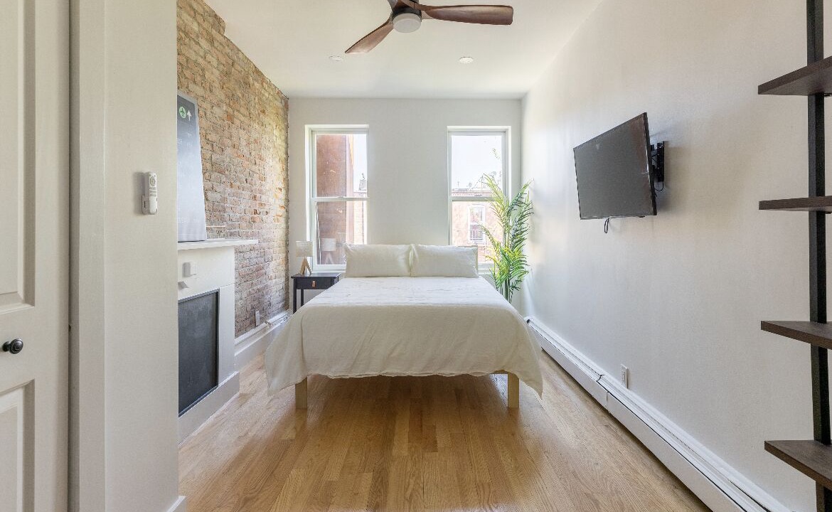 Photo of Bedroom in Bedford-Stuyvesant