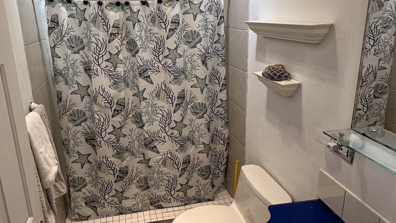 Photo of Bathroom in George Town