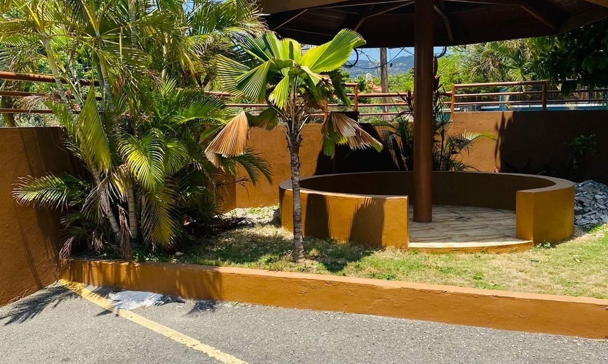Photo of Outdoor in Molynes Gardens