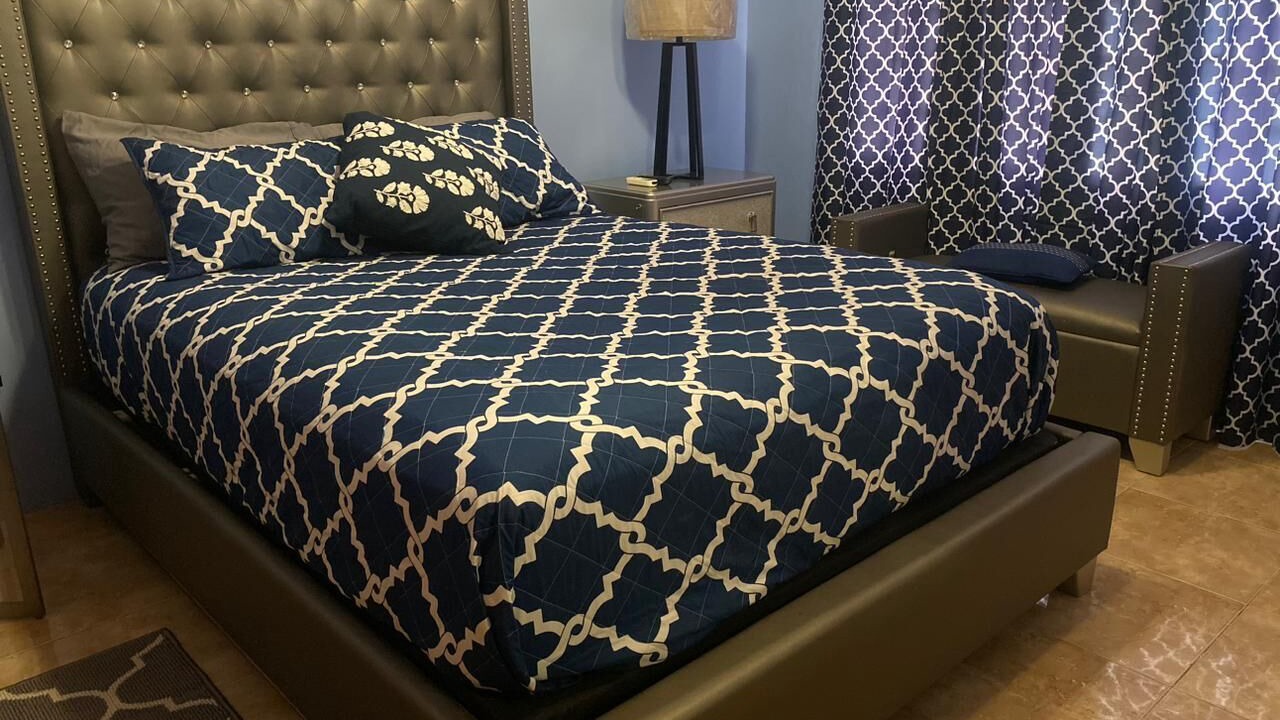 Photo of Bedroom in Molynes Gardens