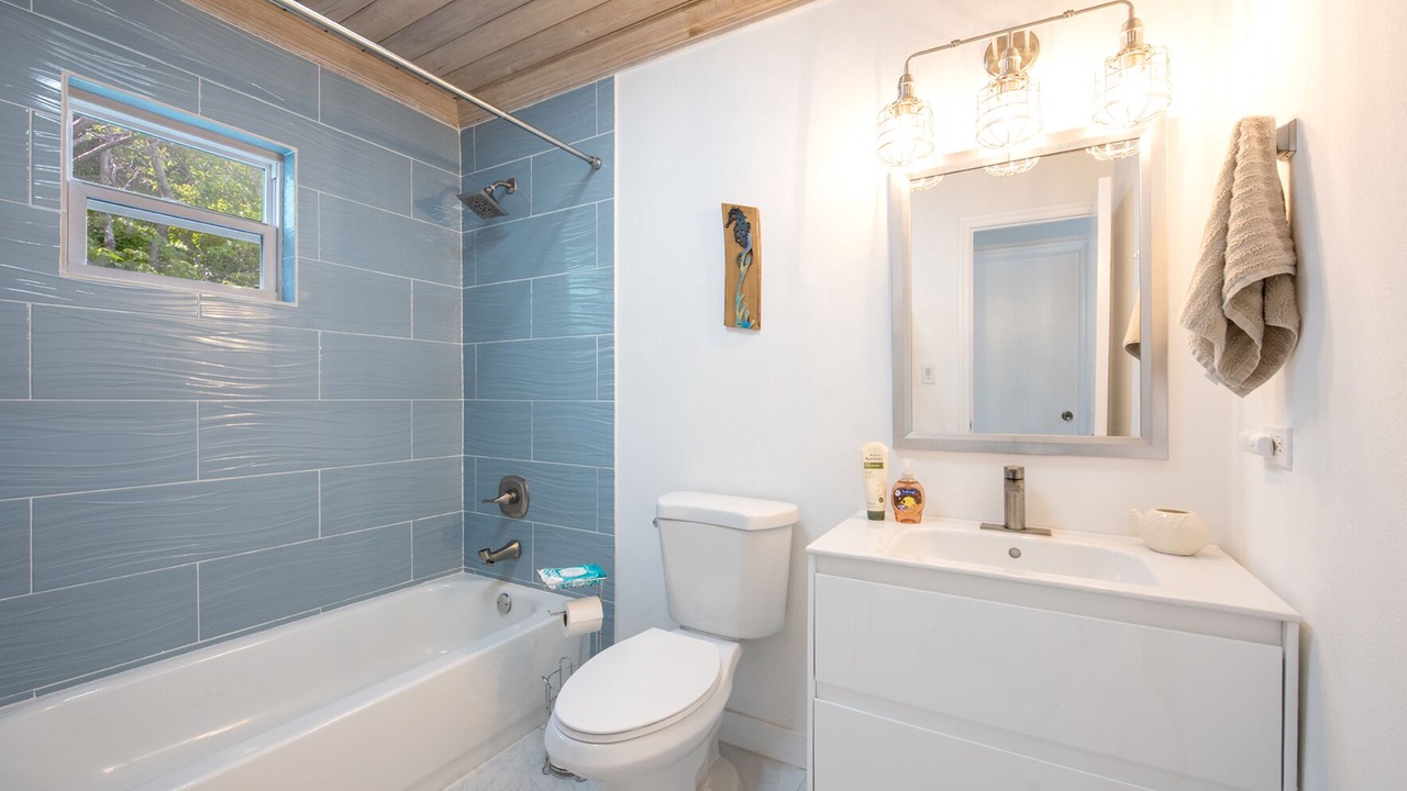 Photo of Bathroom in South Palmetto Point