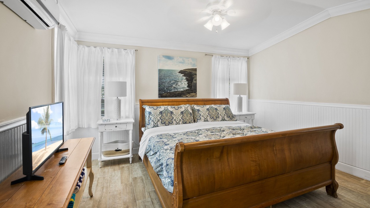 Photo of Bedroom in Farmer's Hill