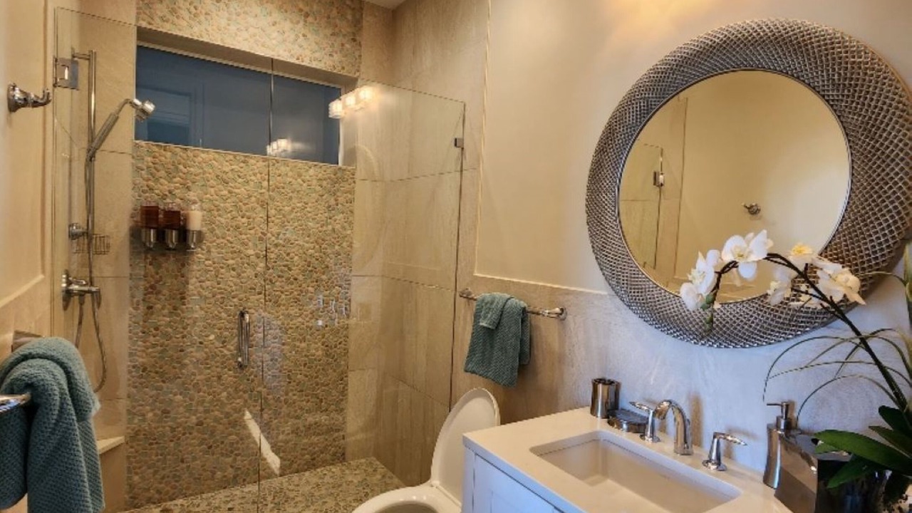 Photo of Bathroom in George Town