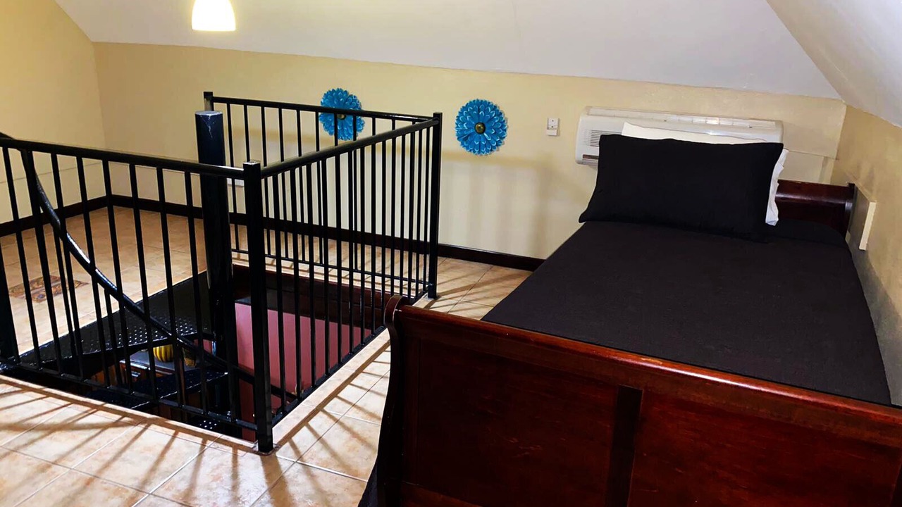 Photo of Bedroom in Nassau