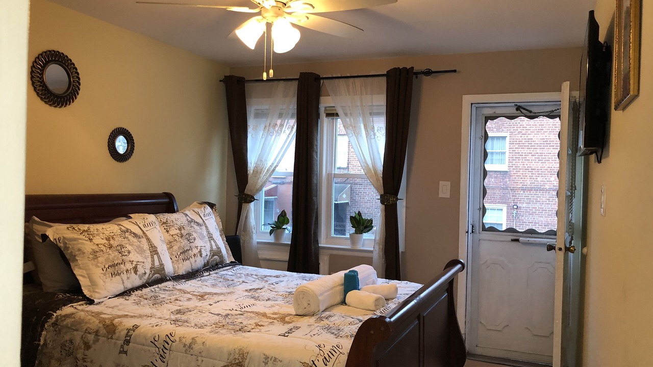 Photo of Bedroom in Canarsie