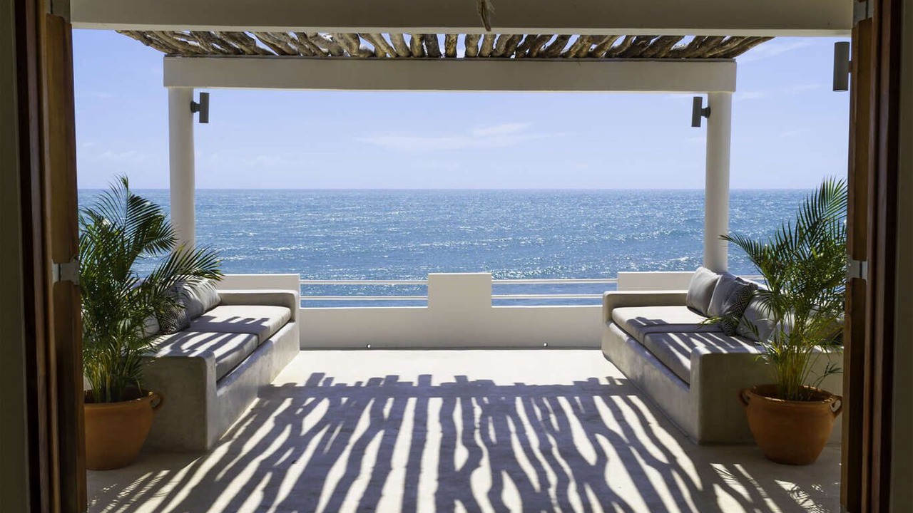 Photo of Patio Balcony in Treasure Beach