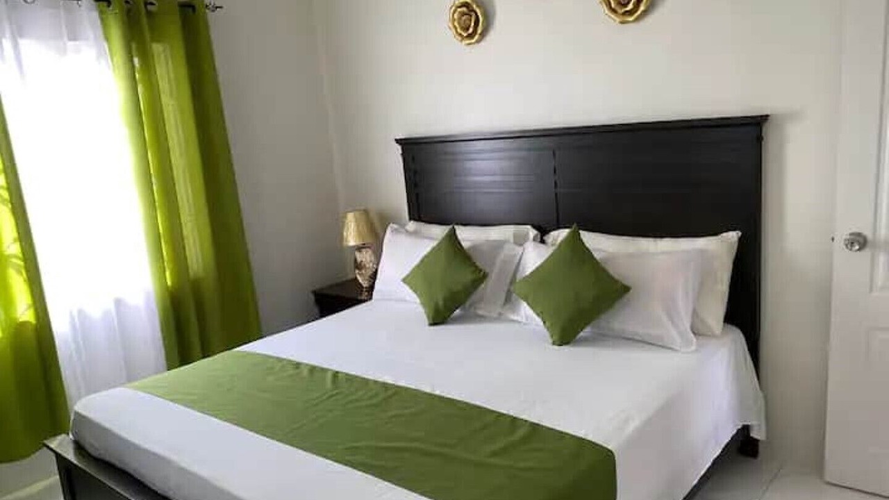 Photo of Bedroom in Portmore