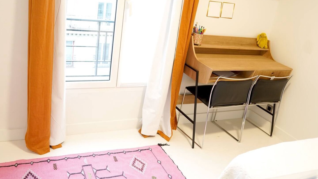 Photo of Bedroom in Hopital Saint-Louis