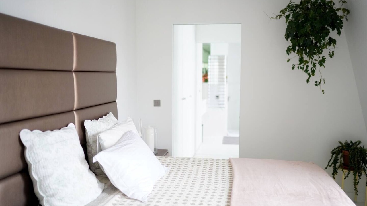 Photo of Bedroom in Hopital Saint-Louis