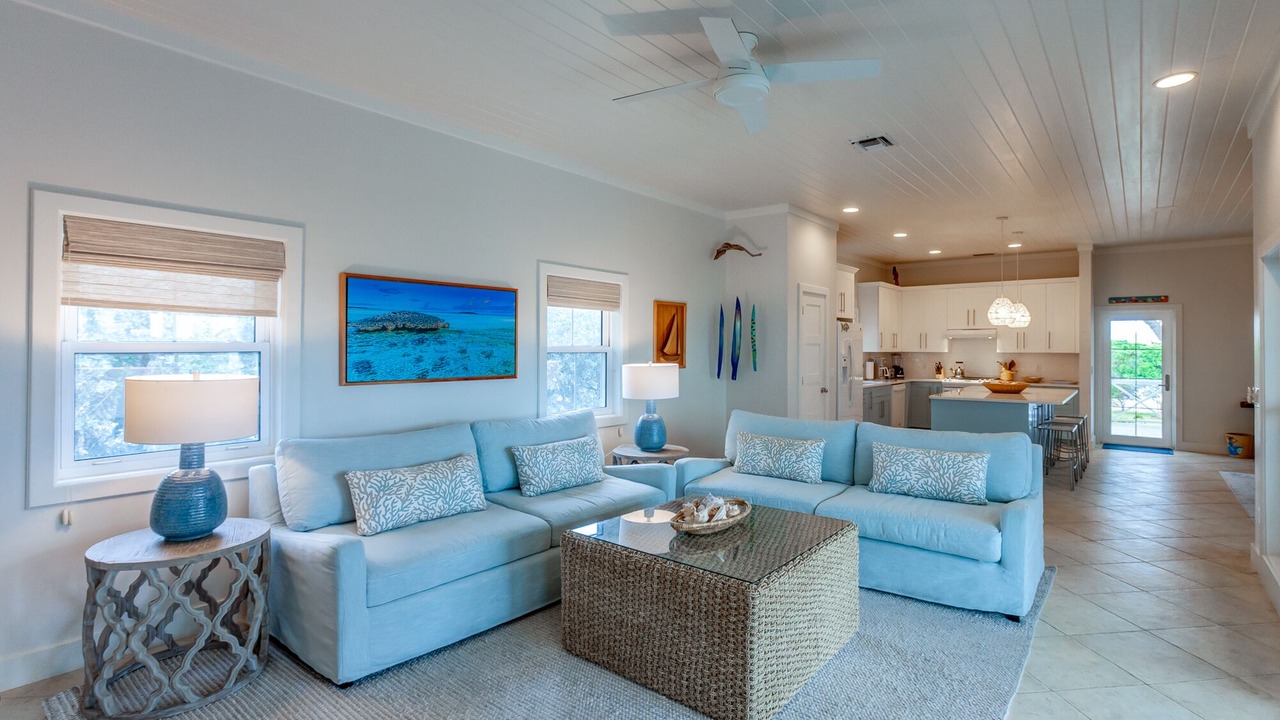 Photo of Livingroom in Hope Town
