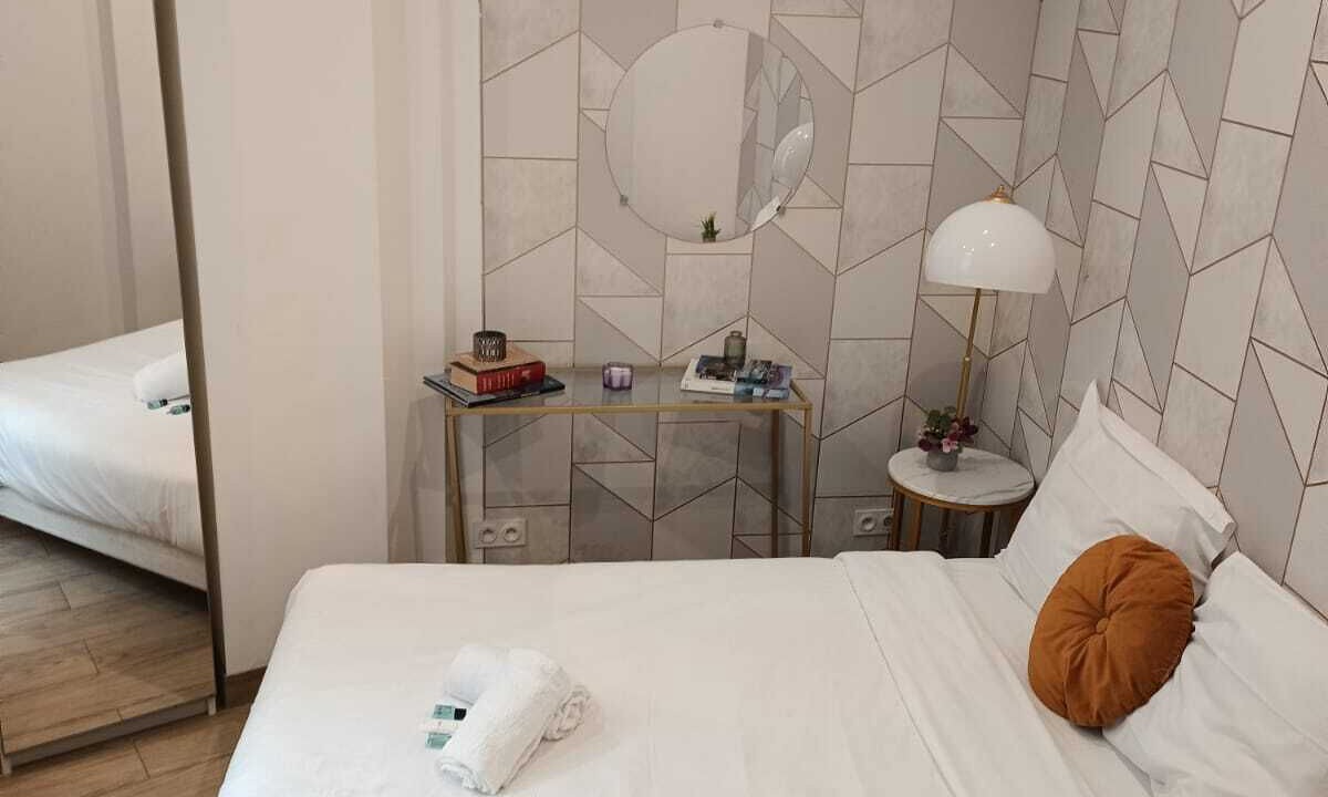 Photo of Bedroom in Hopital Saint-Louis