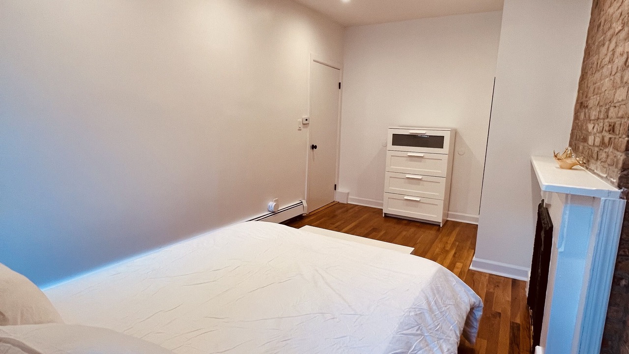Photo of Bedroom in Bedford-Stuyvesant