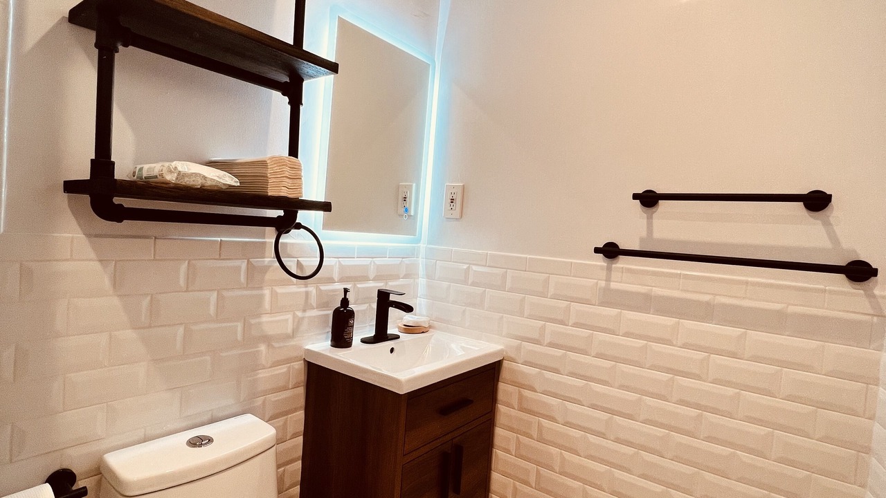 Photo of Bathroom in Bedford-Stuyvesant