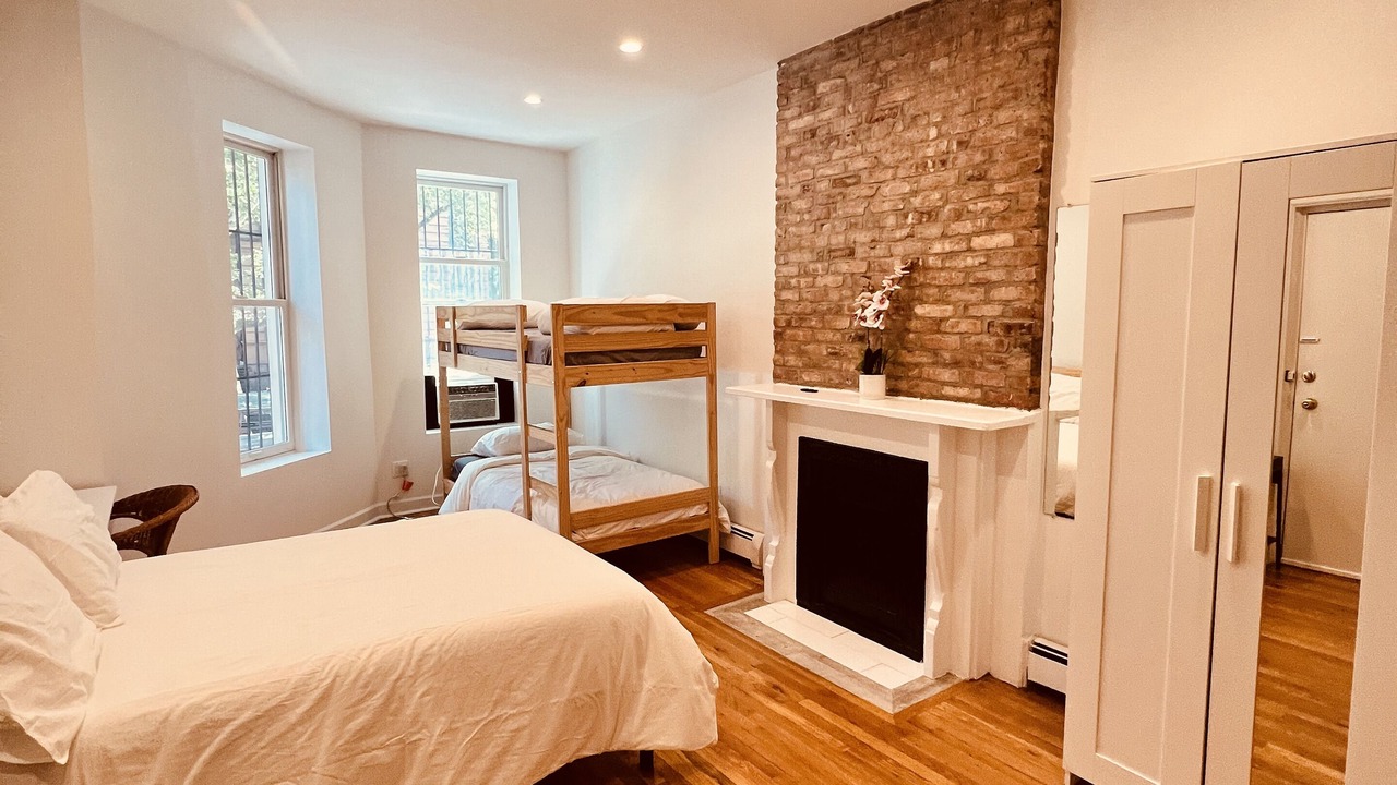 Photo of Bedroom in Bedford-Stuyvesant