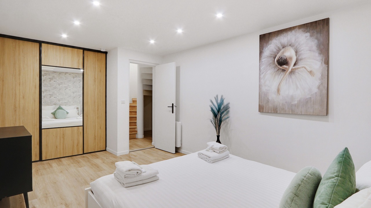 Photo of Bedroom in Quartier de la Goutte-d'Or