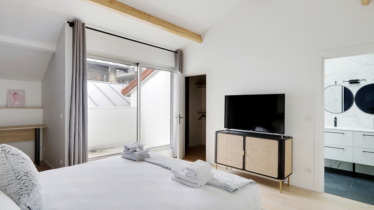 Photo of Bedroom in Quartier de la Goutte-d'Or