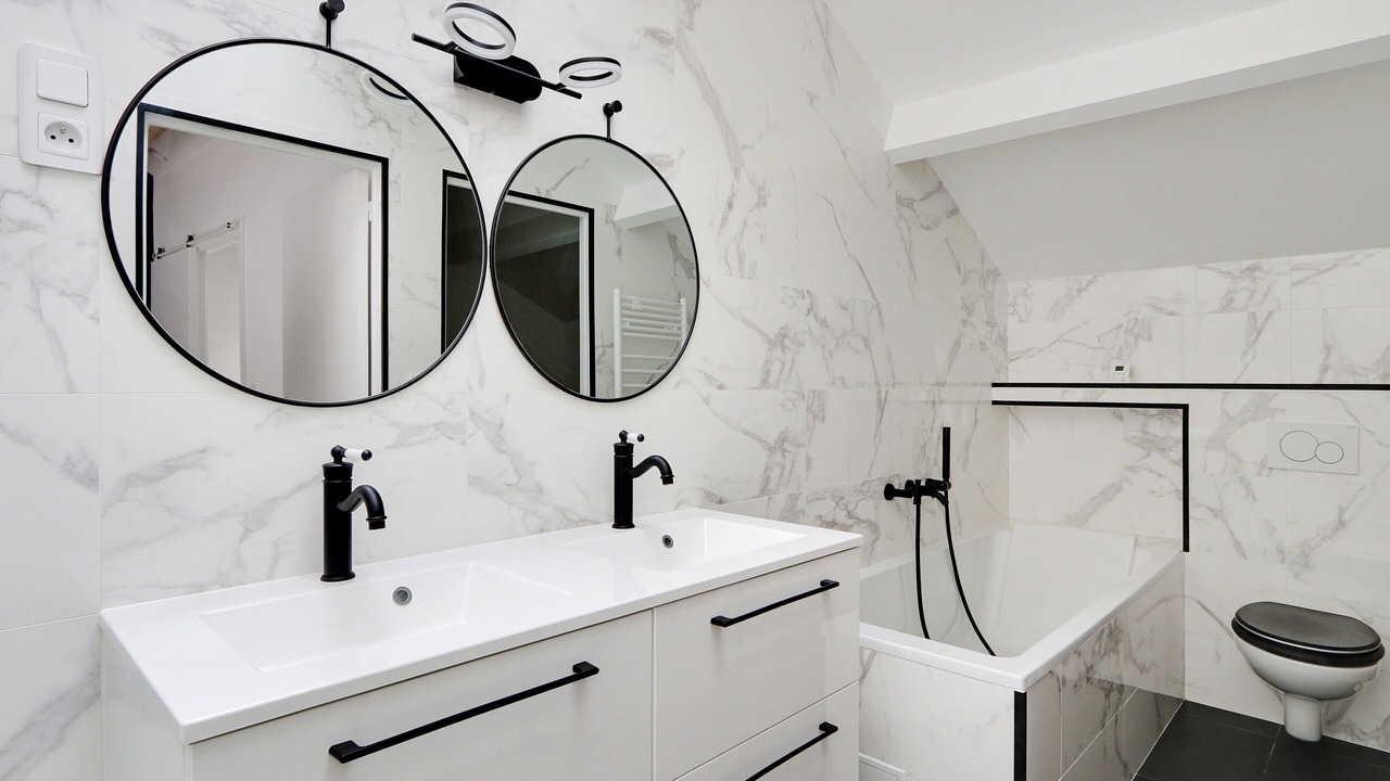 Photo of Bathroom in Quartier de la Goutte-d'Or